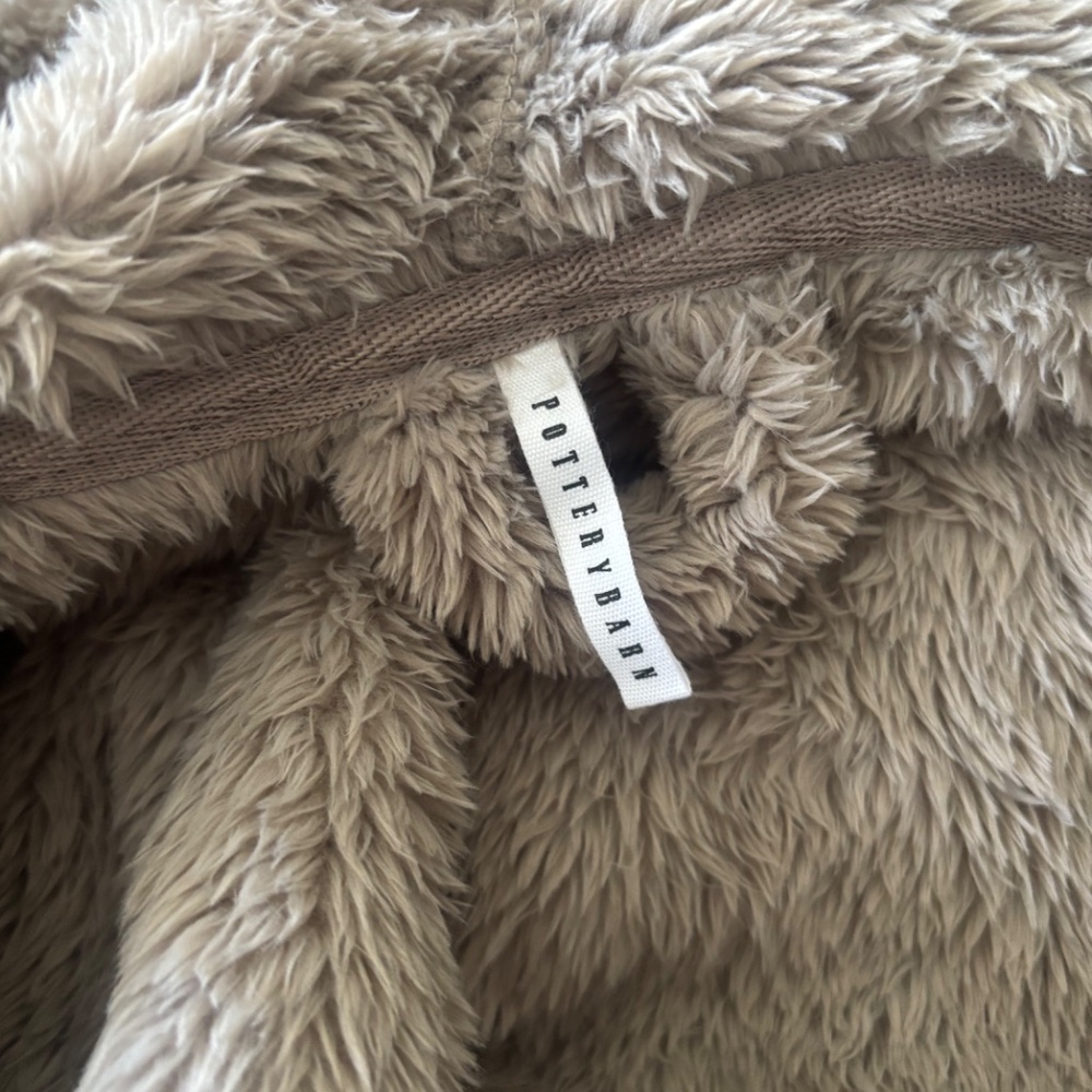 Pottery Barn Robe - Picture 2 of 4